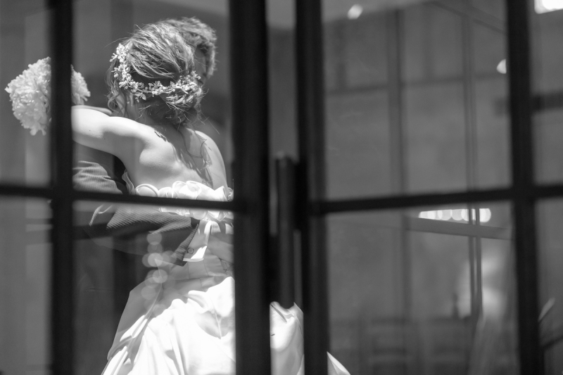 モノクロで大人の世界感も