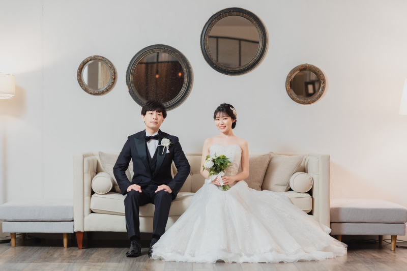 ソファーを使用して