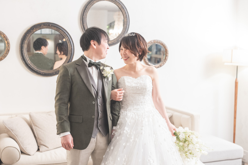 純白のウェディングドレスへお色直し♡