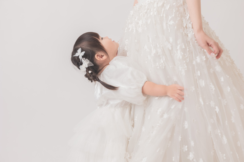 お揃いの装いで