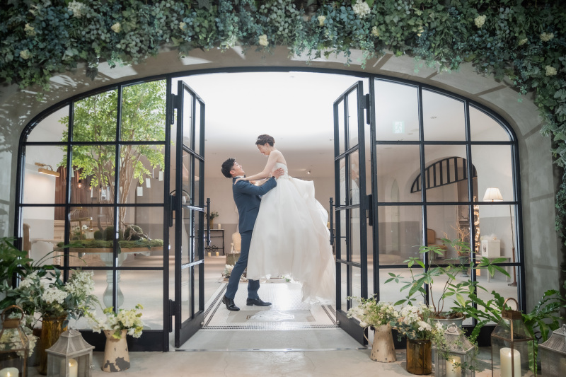 エントランスにて