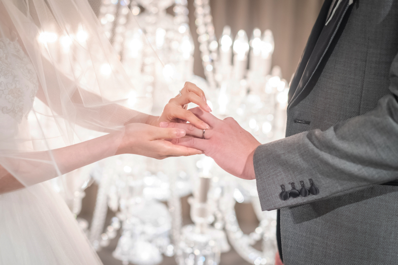 結婚式さながら