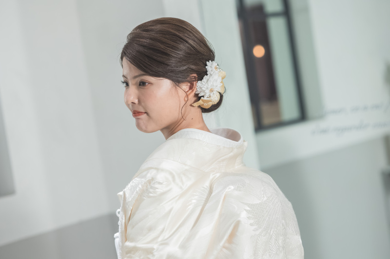 後ろ姿もぬかりなく