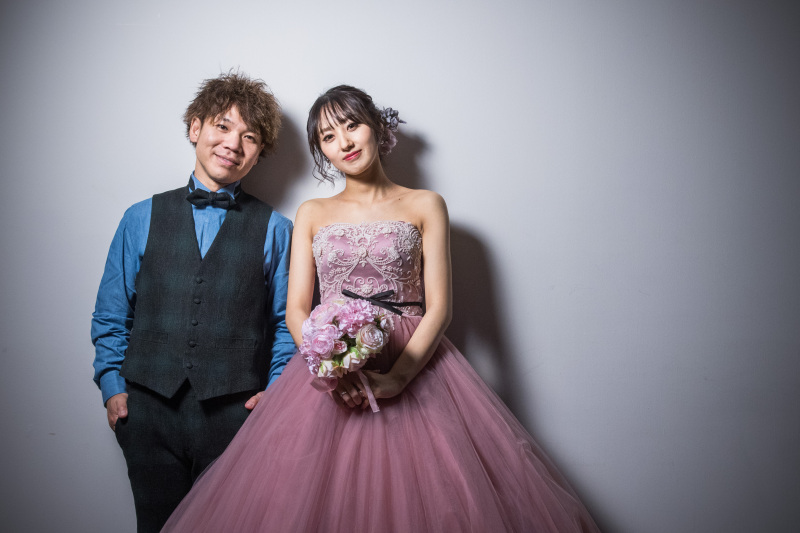 ウエディングドレスとカラードレスの２着☆館内洋装プラン