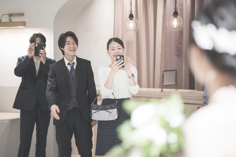 家族に見守られながら