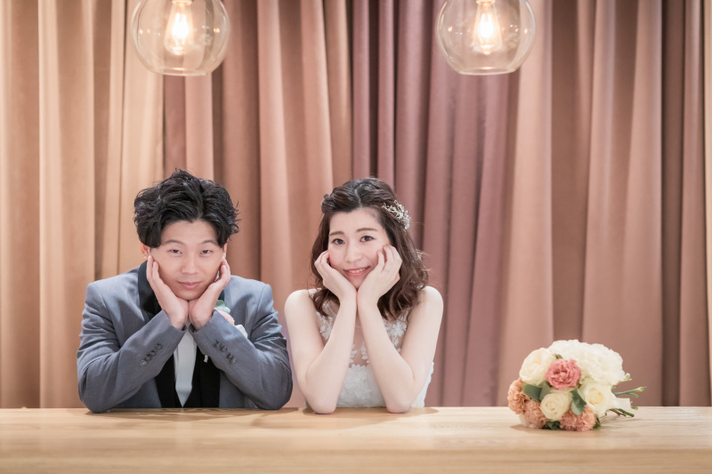 お二人らしく!館内洋装撮影