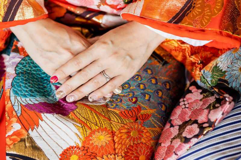 色打掛に合わせて