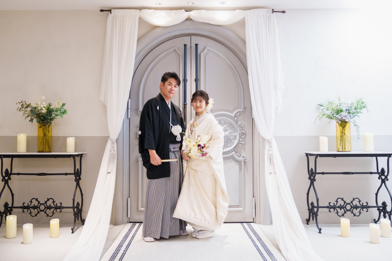 チャペル扉まえで