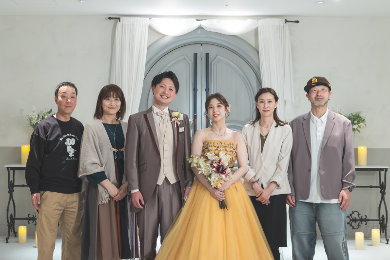 ゲストの皆様で集合写真✦