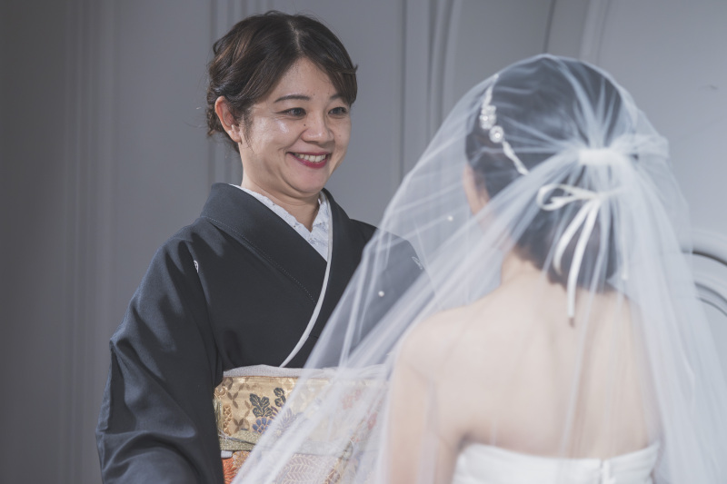 お母様によるベールダウン