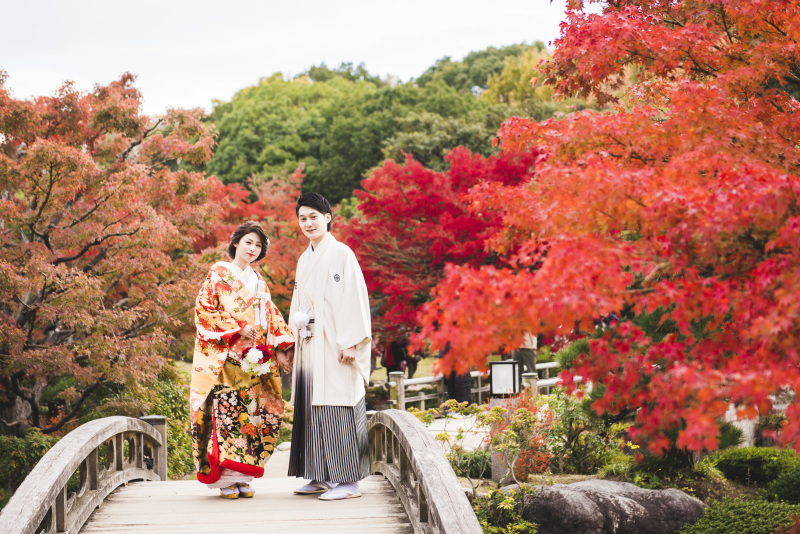 紅葉シーズンならではの鮮やかさ