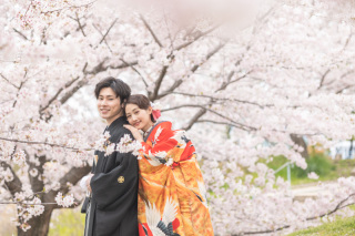 満開の桜に囲まれて＊和装ロケーションフォト