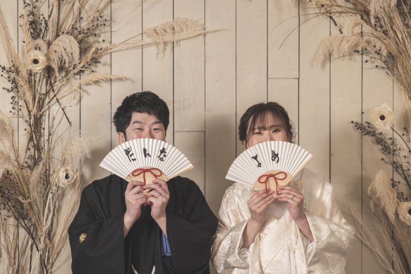 可愛い扇子を使用して＊