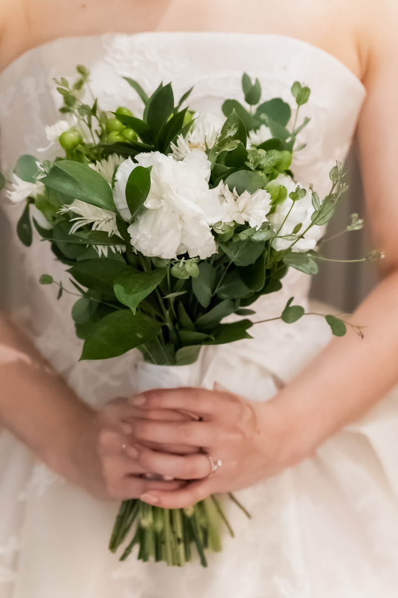 こだわりのブーケも持って