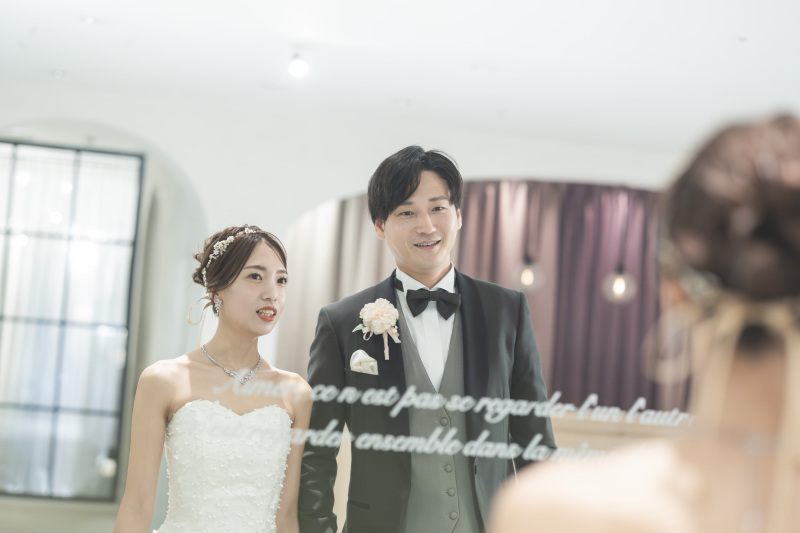 全身鏡の前で・・・