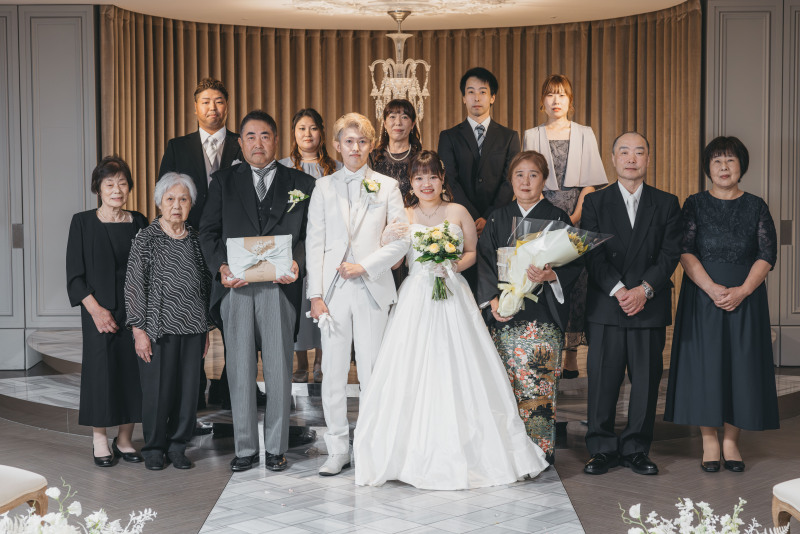 ゲストの皆さまと集合写真