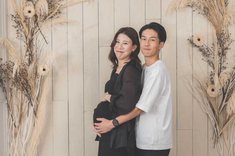 優しさ溢れる夫婦の姿