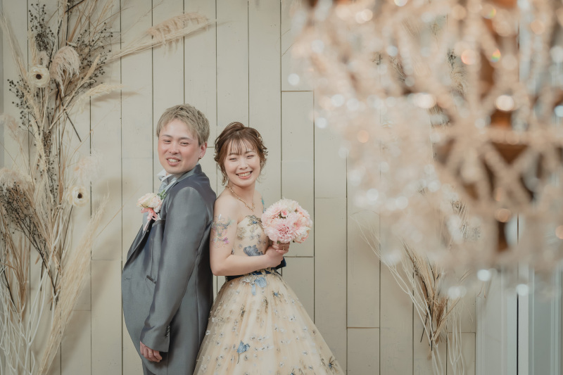 背中合わせショット