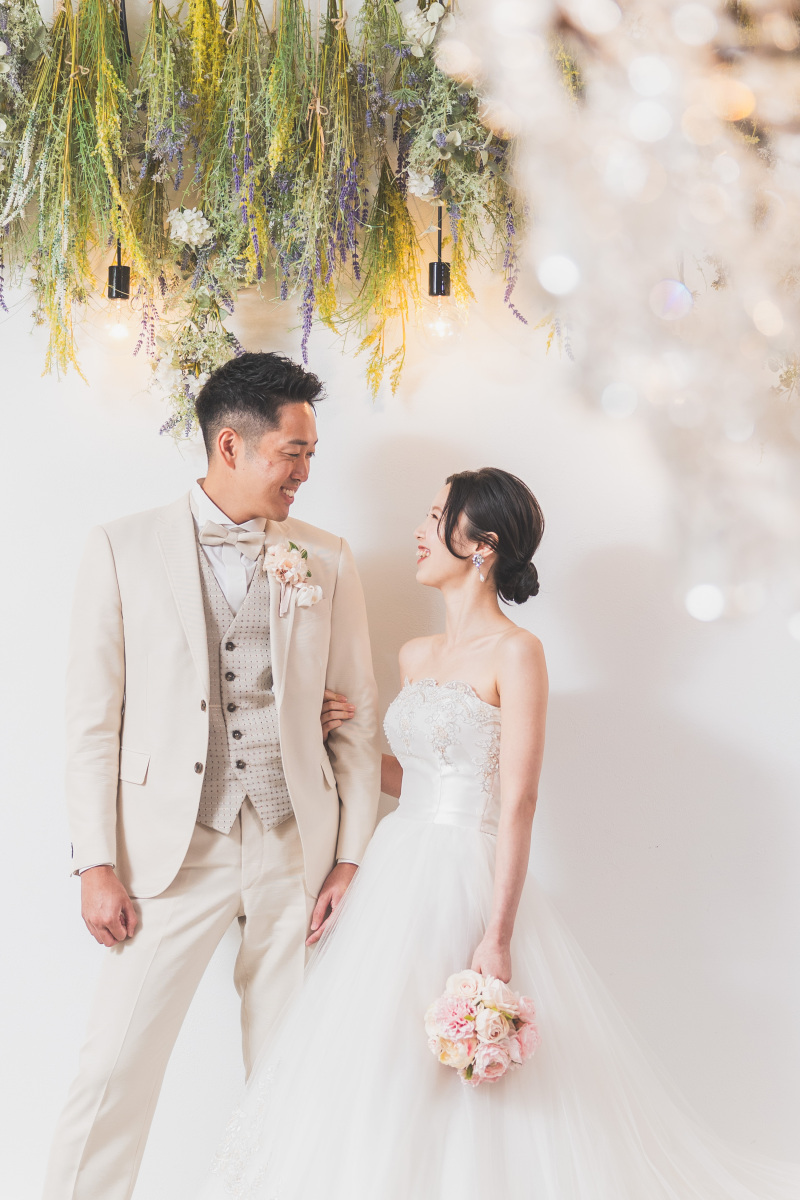 腕を組んで仲良しショット