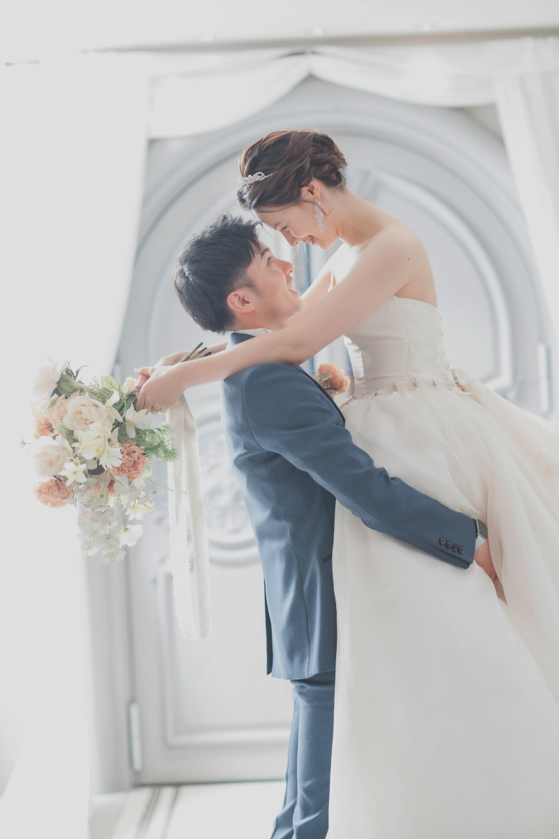 抱き上げショット！