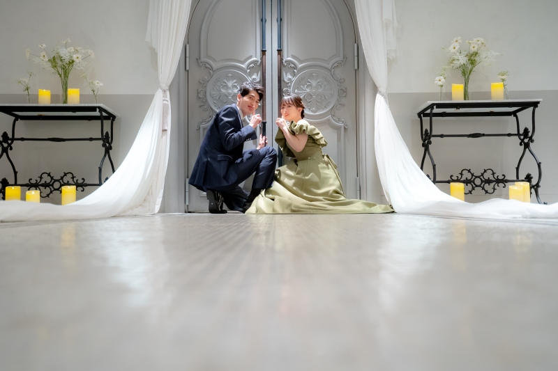 チャペルの扉前で♪