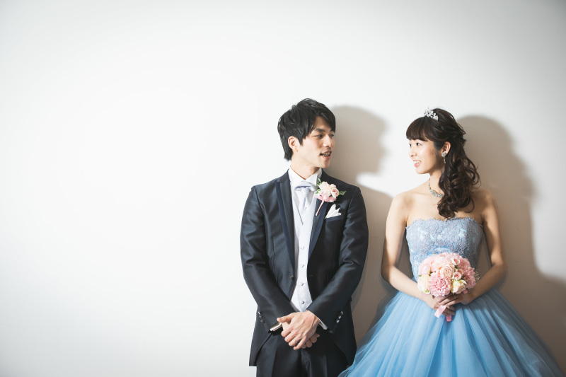 シンプルな背景も