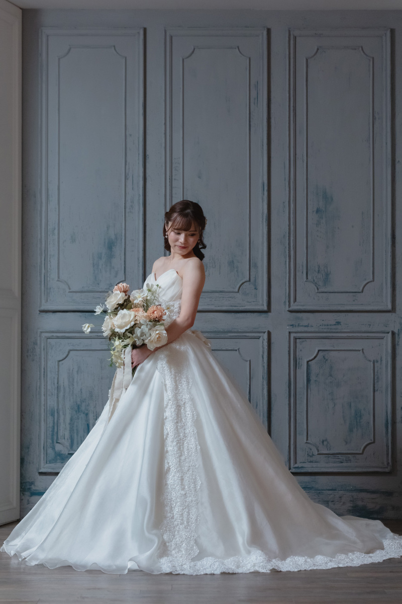 ドレスの全身ショット