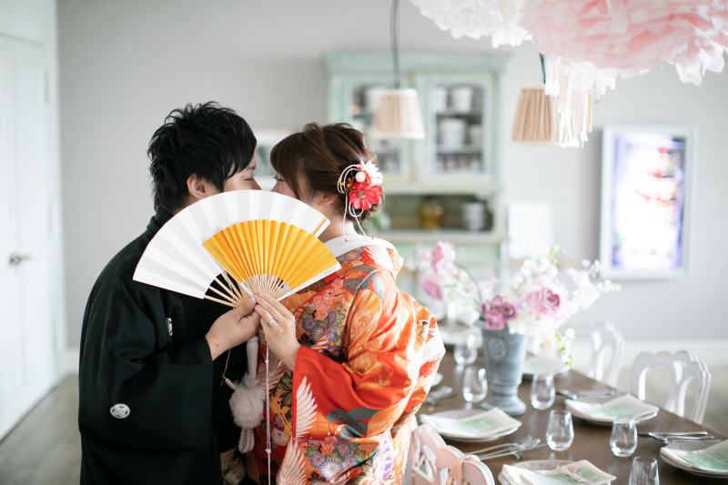 扇子を使って♡