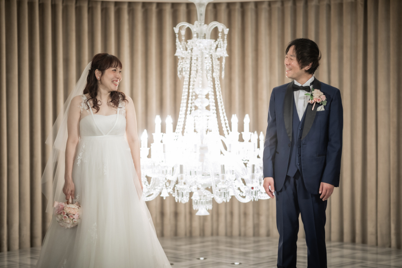 チャペルに響く、おふたりの笑顔