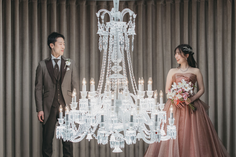 光輝くシャンデリアは皆様の未来を照らします