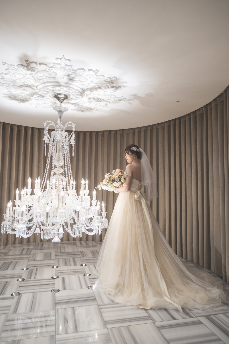 新婦様バックショット