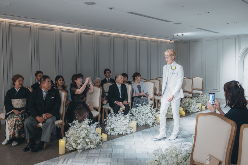 ご新郎様ご入場！