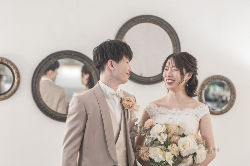 お二人らしく♪2着シンプル！