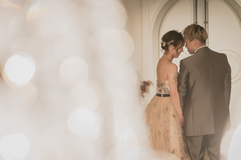 おでこをコツンと寄せ合って♡