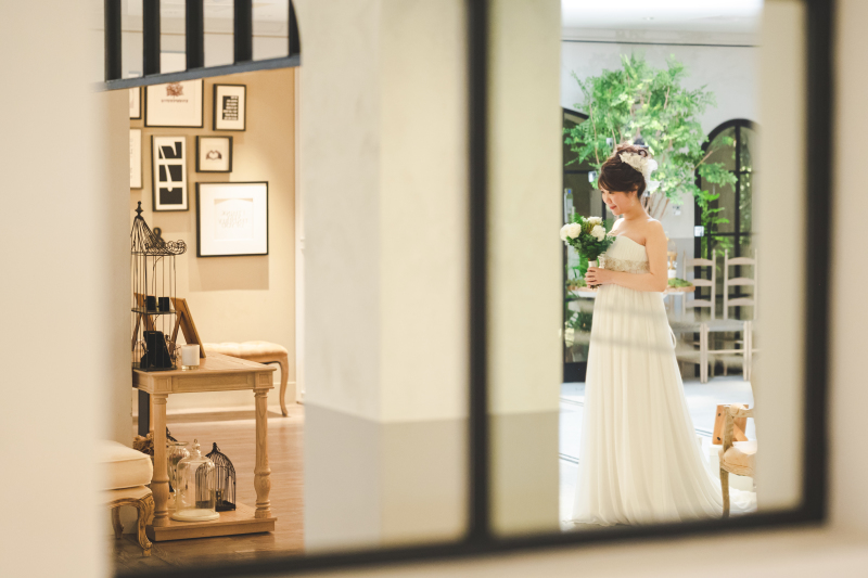 鏡を使ったショット