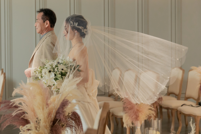 お父さんと歩くバージンロード