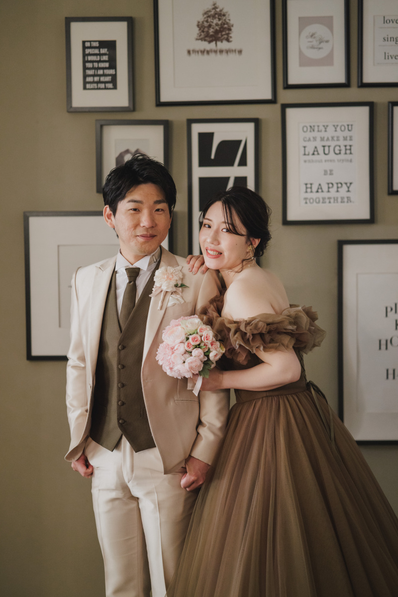 SWITCH梅田_カラードレスが豊富