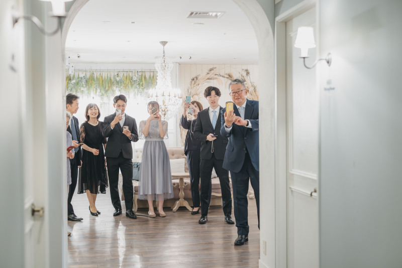 SWITCH梅田_会食ができる