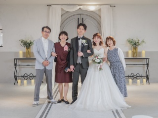 SWITCH梅田_【フォト＋お食事】撮影の後は、家族・友人とゆったりお食事