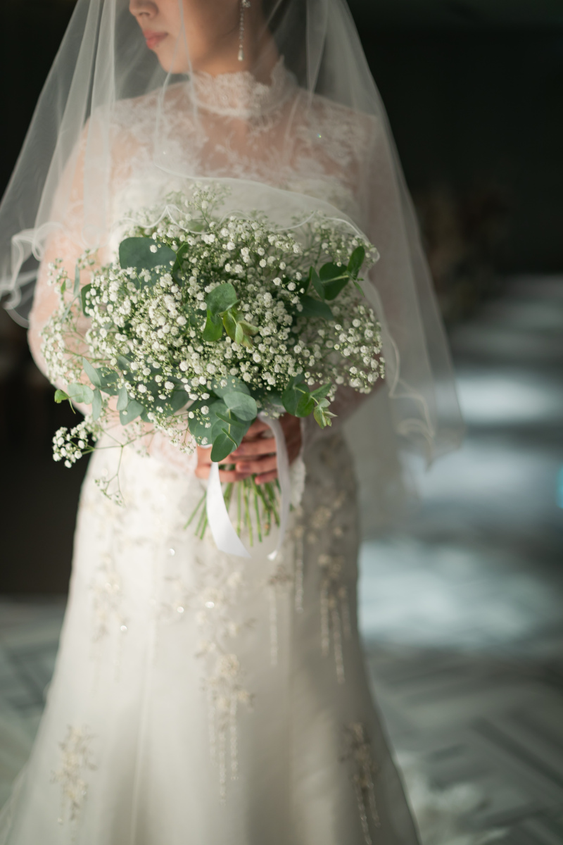 美しい花嫁をより美しく切り取りカタチにします。花嫁が一番きれいに見える角度や視線の向け方をご指示しながら素敵に撮影!!澄ました表情から、にっこりクシャっと笑顔までさまざまな表情までも引出します。