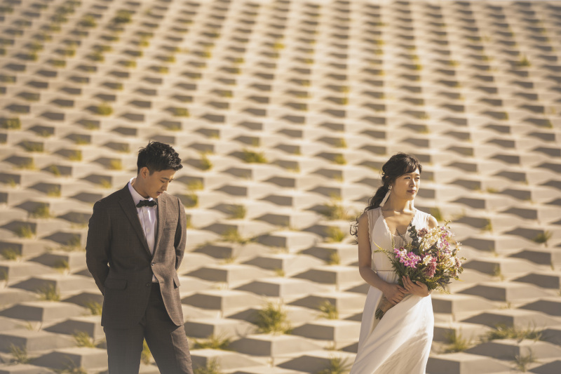 気取らない、畏まらない、自然体のお二人が好みです。天気や時間で雰囲気が変わるロケーションもおすすめですが、シンプルなスタジオ撮影もおすすめです！