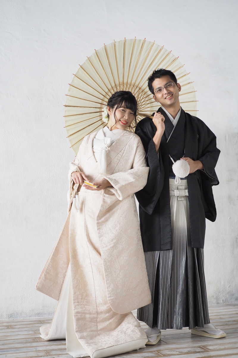 最初は傘でかっちりと