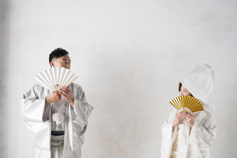 笑い合うお二人