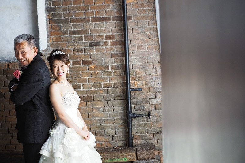 タキシード姿も