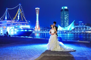 【衣装追加料金なし】ハーバーランド・ロケ｜衣装選び放題×100カット×ヘアメイク込の贅沢フルパック！手ぶらで叶う本格撮影