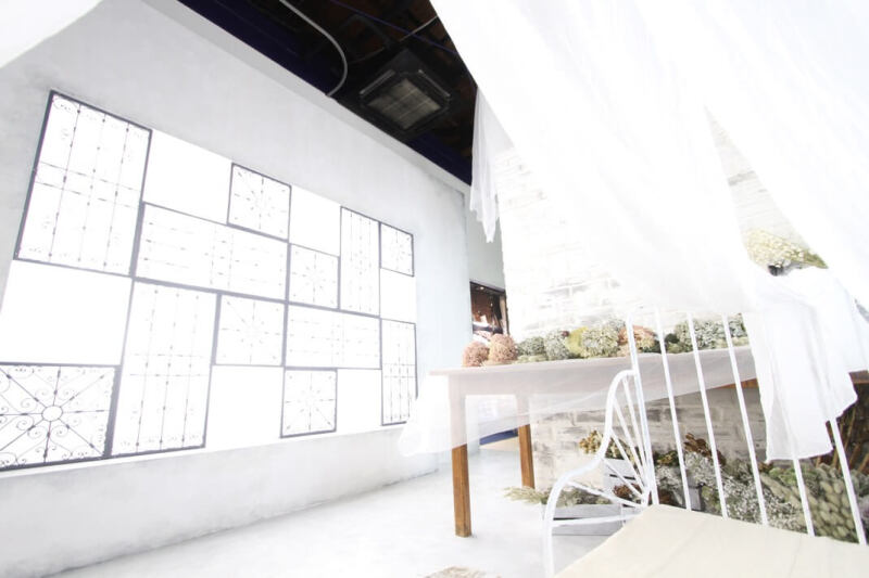 【プレミアムプラン】スタジオ撮影／新郎新婦2着ずつ／和装・洋装から選べる／データ100カット／アルバムとインテリアも