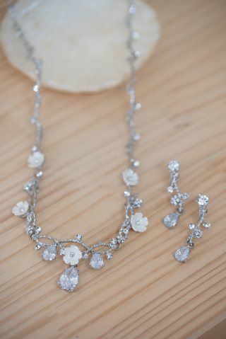 ネックレス＆イヤリング