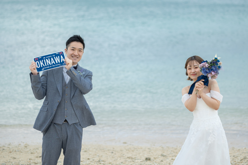 沖縄らしいアイテムを使っての撮影も