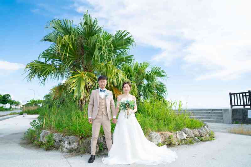 ビーチ＋サンセットで雰囲気◎