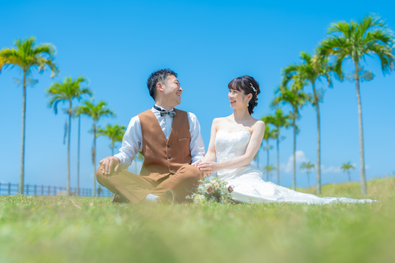 笑い合う自然な姿